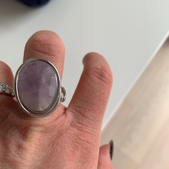 Purple gemstone ring - Picture 5 of 5